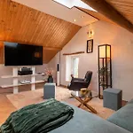 בית נופש Kleines Eifel Backhaus Mit Sauna Feuerscheid