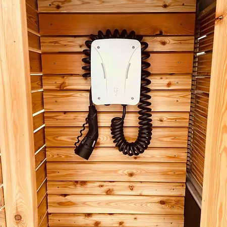 Kleines Eifel Backhaus Mit Sauna Feuerscheid