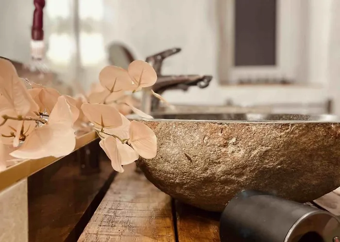 Kleines Eifel Backhaus Mit Sauna Feuerscheid